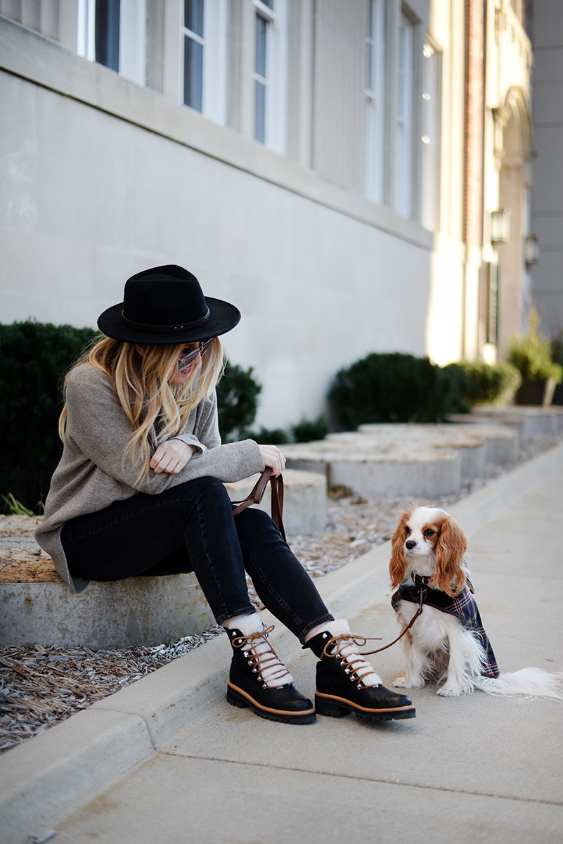 Relaxed Weekend Wear A Statement Boot Blonde Bedhead