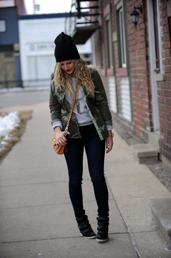 Camo Casual - Blonde Bedhead